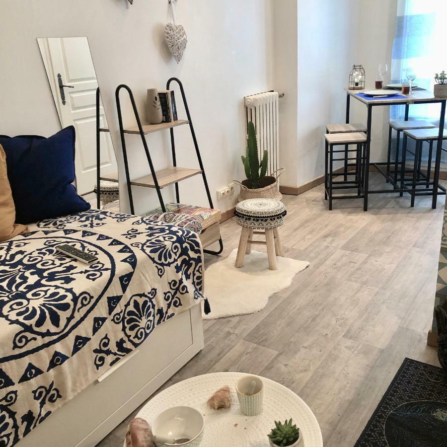 Cozy Nest Apartment Toulon Luaran gambar