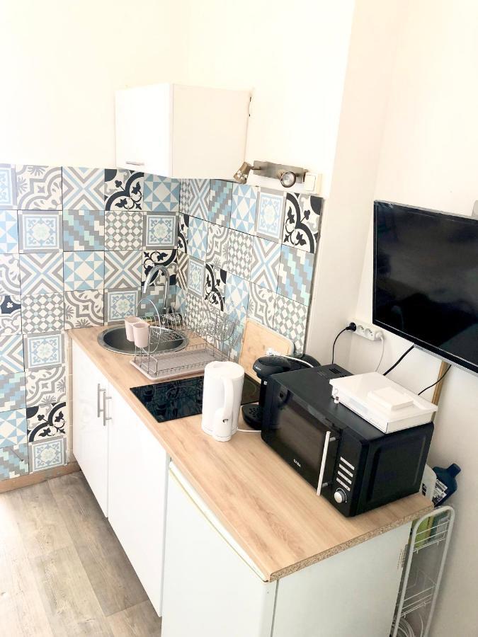 Cozy Nest Apartment Toulon Luaran gambar